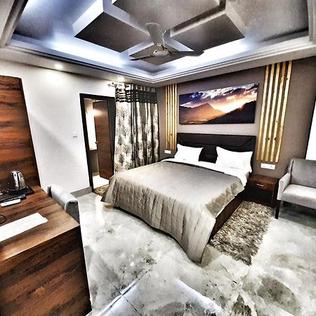 Hotel Delhi Aerocity, Nh 48 Ню Делхи Екстериор снимка