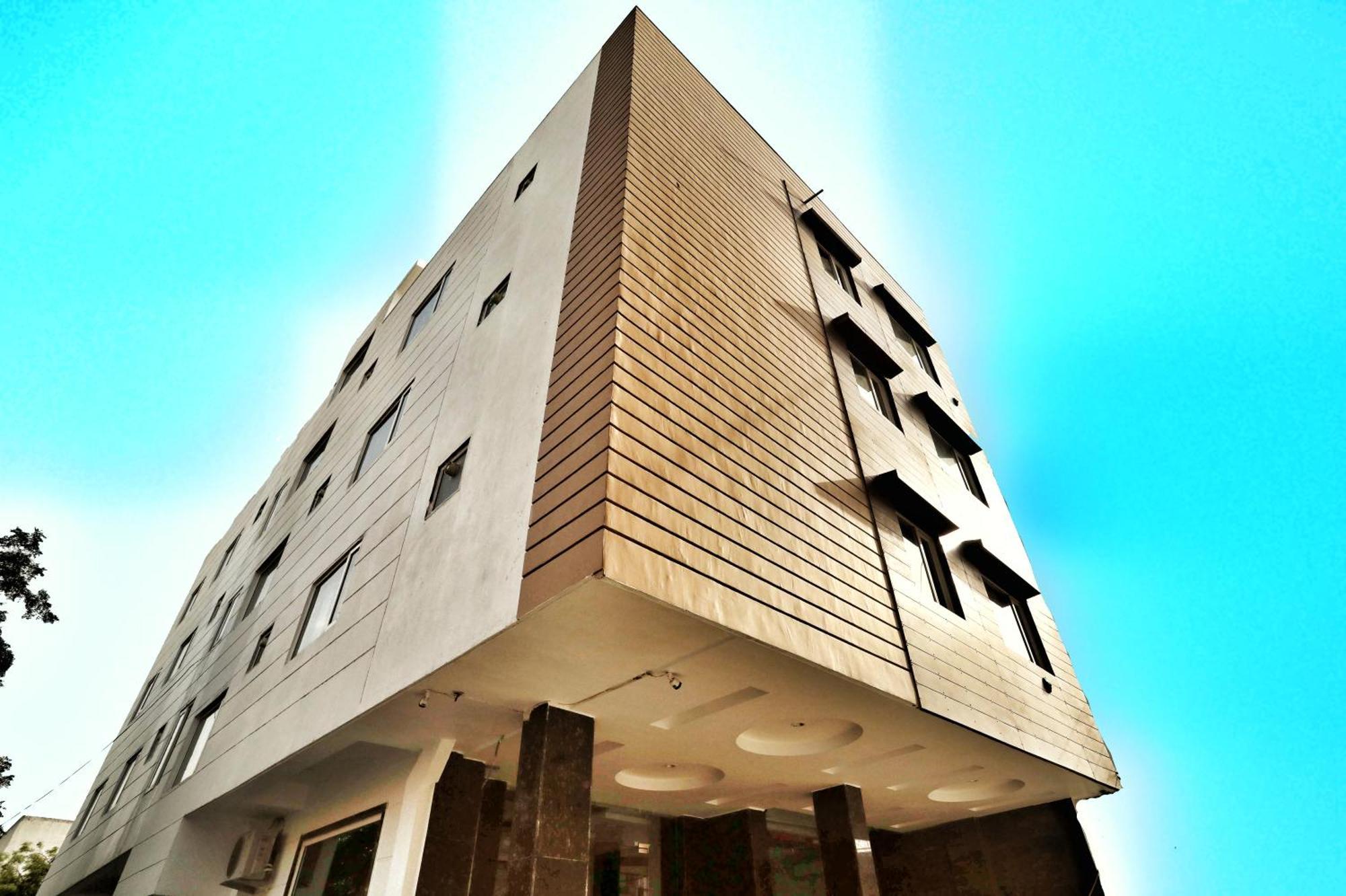 Hotel Delhi Aerocity, Nh 48 Ню Делхи Екстериор снимка
